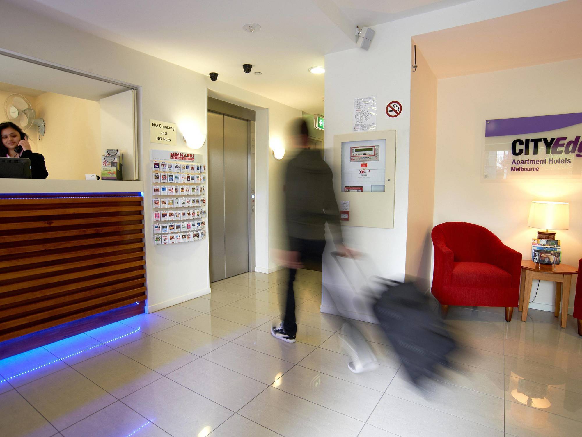 City Edge North Melbourne Apartment Hotel Εξωτερικό φωτογραφία
